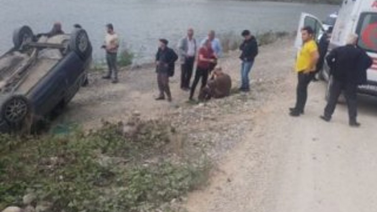Karabük'teki kazada araç ters döndü: 2 yaralı