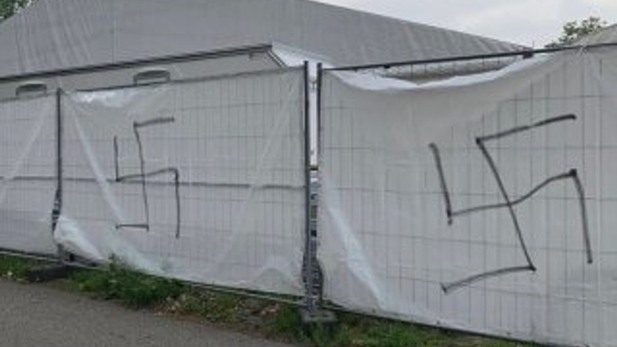 Almanya'da Ramazan çadırlarına ırkçı saldırı