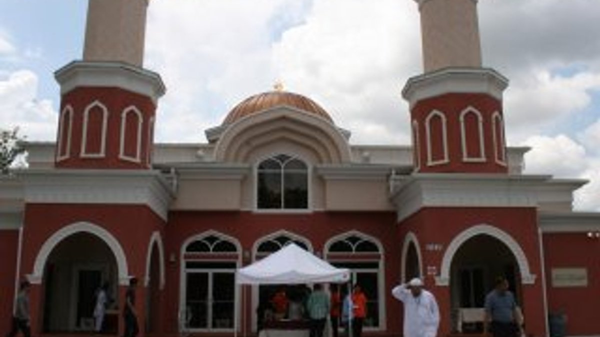 ABD'de ibadethanelerin güvenliği Ramazan'da artırılacak