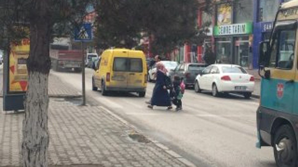 Karabük'te yayalara yol vermeyen sürücülere ceza