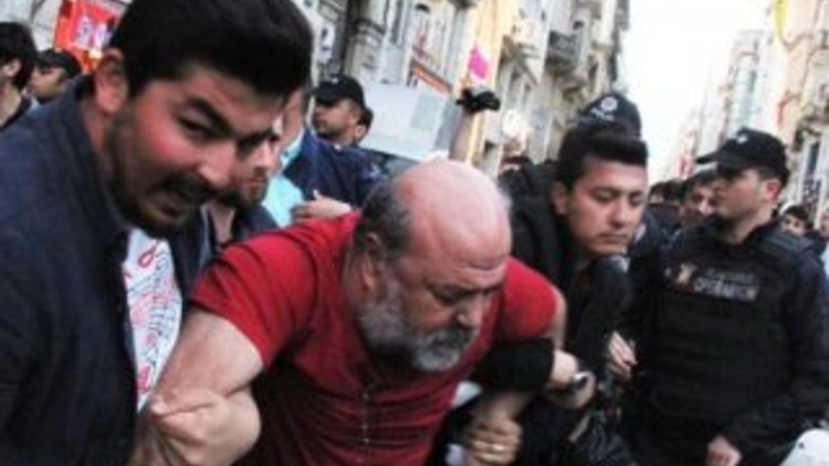 Polis Galatasaray Meydanı'ndaki sofraya izin vermedi