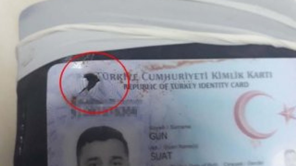 İzmir'de silahlı saldırıdan cüzdanla korundu