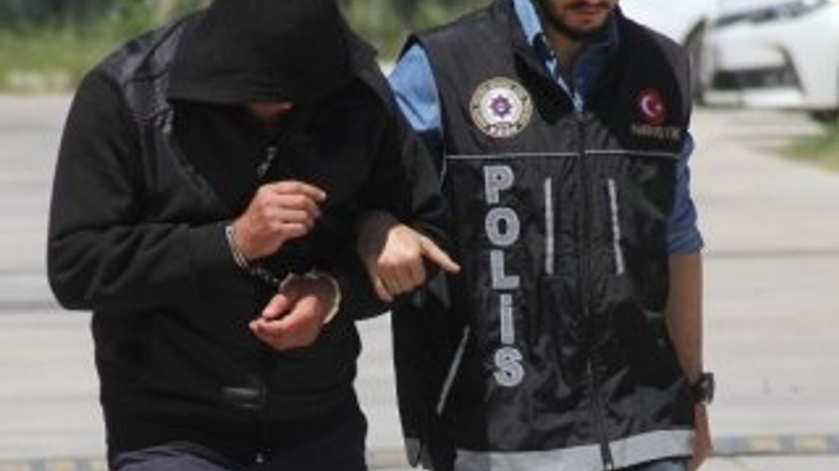 Adana'da uyuşturucu satıcısı drone ile yakalandı