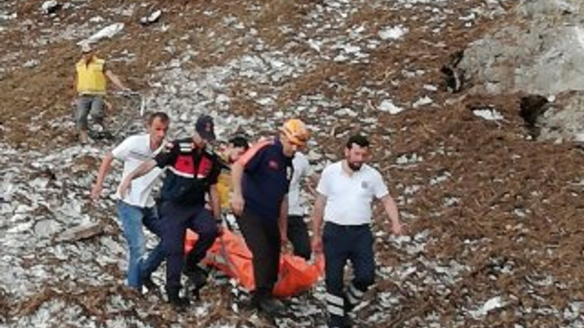 Artvin’de uçuruma yuvarlanan 1 kişi öldü