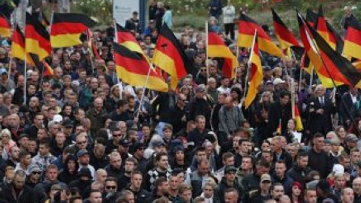 AP seçimleri öncesi Almanya’da ırkçı karşıtı gösteri