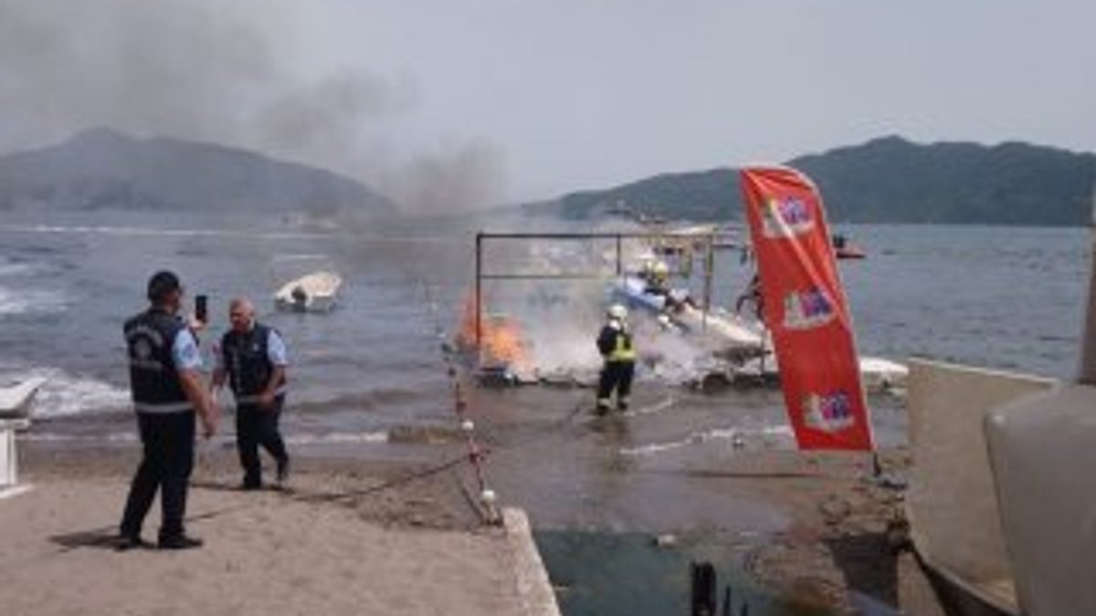 Su sporları merkezi malzemeleri yakıldı