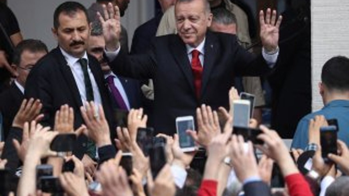 Cumhurbaşkanı Erdoğan: Hırsızlara bu işi bırakmayacağız