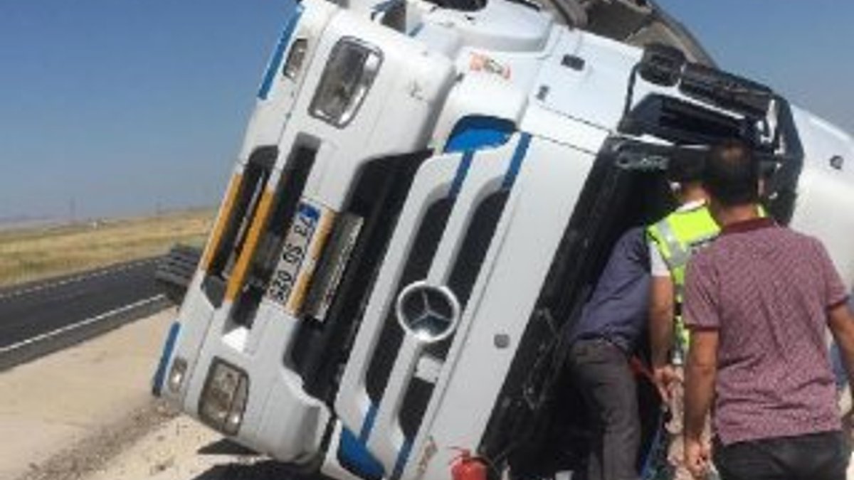 Nusaybin'de ham petrol yola döküldü: 1 yaralı