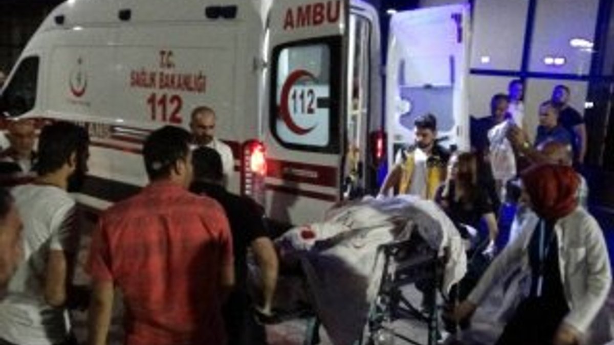Azez’deki patlamada yaralananlar Kilis’e getirildi