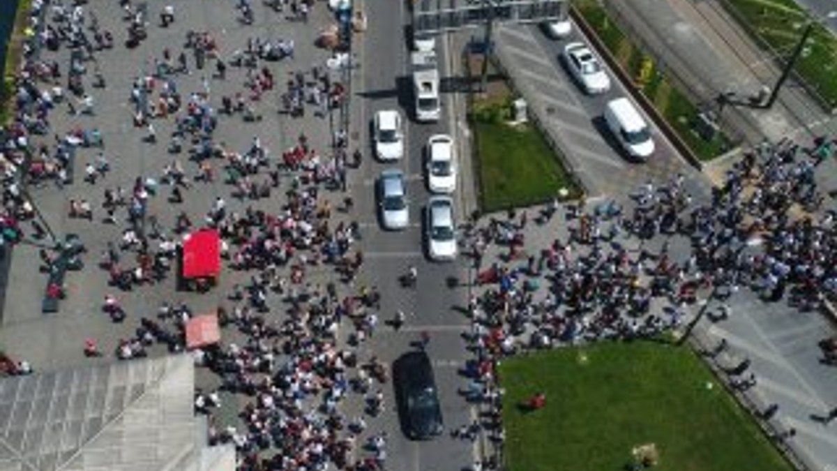 Vapur ücretsiz olunca Eminönü İskelesi doldu