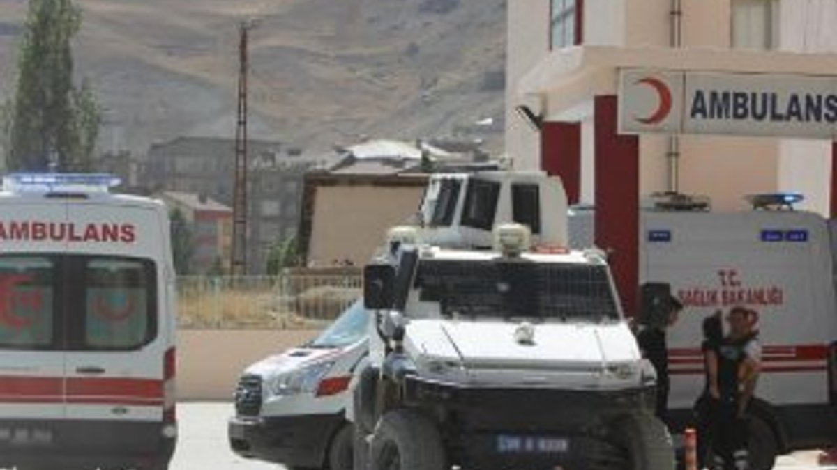 PKK Hakkari'de işçilere saldırdı