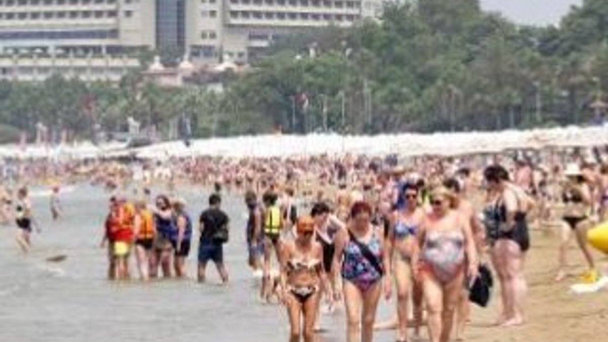 Bayram bitti, Side plajları yabancı turistlerle doldu