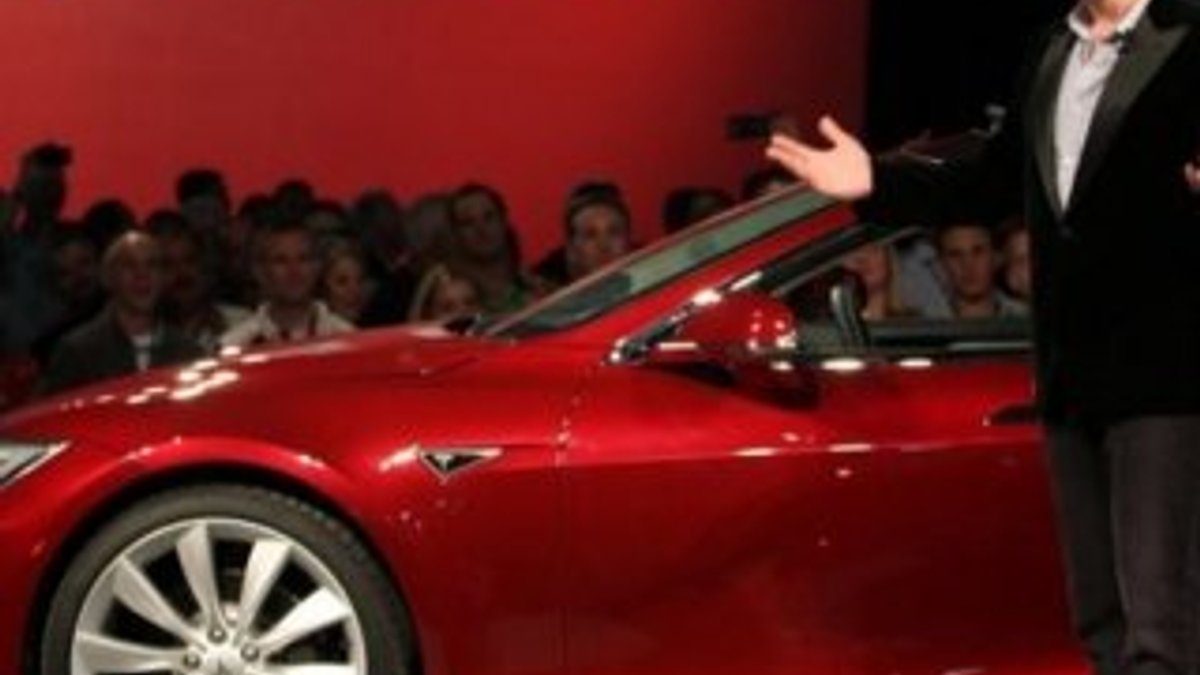 Tesla, internet üzerinden ikinci el Model 3 satmaya başladı