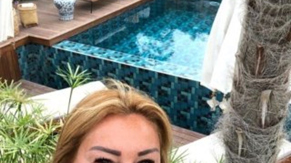 Pınar Altuğ makyajsız