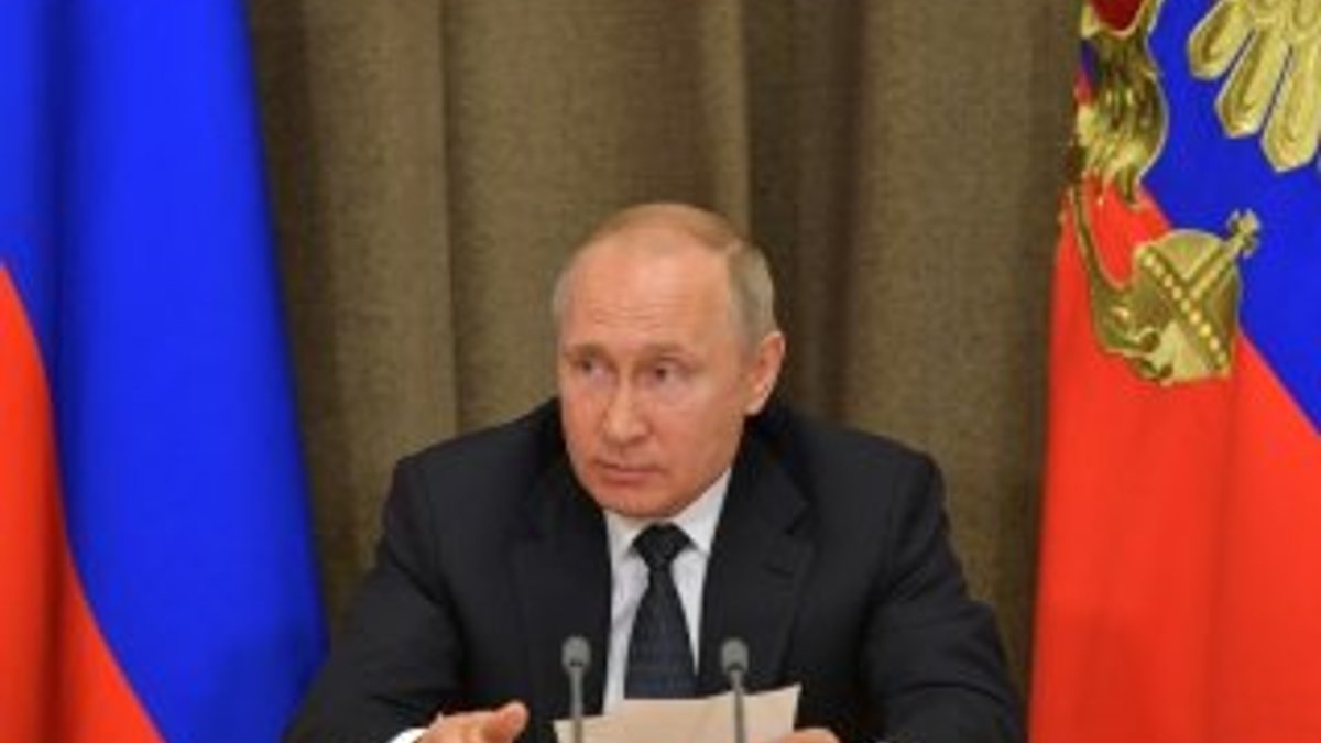 Putin, INF’yi resmen askıya aldı