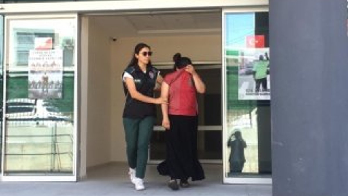 Bursa'da uyuşturucu taciri kadın 2 silahla yakalandı