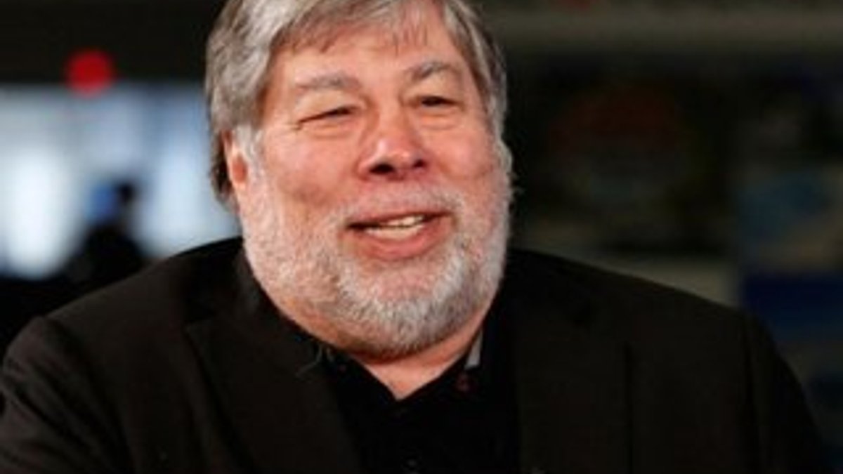 Apple'ın kurucusu Steve Wozniak: Facebook'u silin