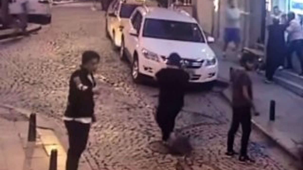 İstanbul'da alkollü magandalar esnafa saldırdı