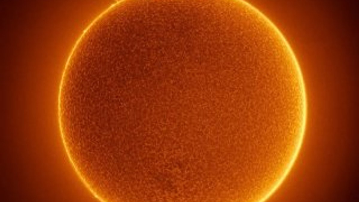 NASA, Güneş'in en lekesiz fotoğrafını yayınladı