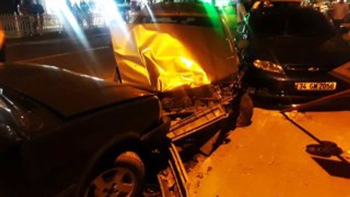 Kastamonu'da alkollü sürücü 4 araca çarptı