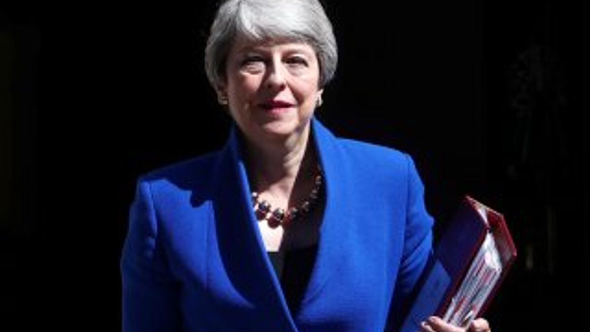 İngiltere eski başbakanı May'in 'silik karnesi'