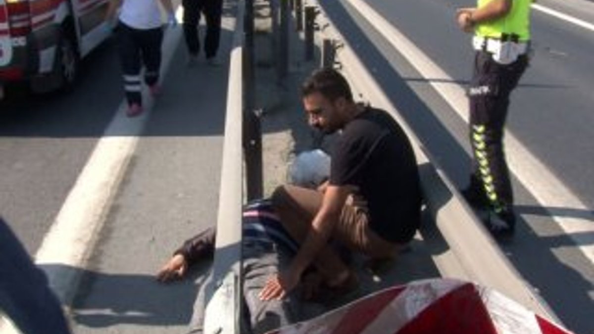 İstanbul'da kaza yapan motosikletliye sürpriz ilk yardım