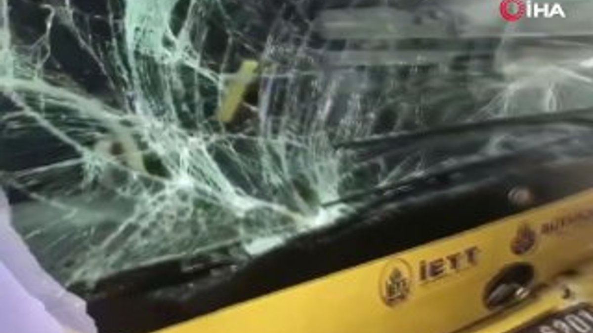 Üsküdar'da metrobüs kazası: 10 yaralı