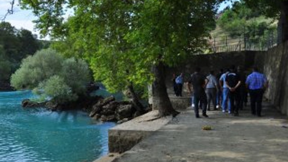 Antalya'da ırmağa giren gencin cansız bedeni bulundu