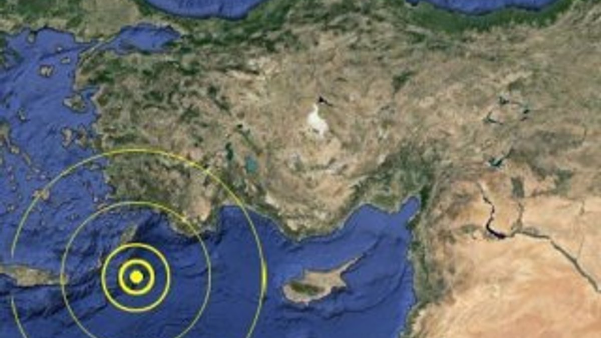 Girit Adası'nda 5.3 büyüklüğünde deprem oldu
