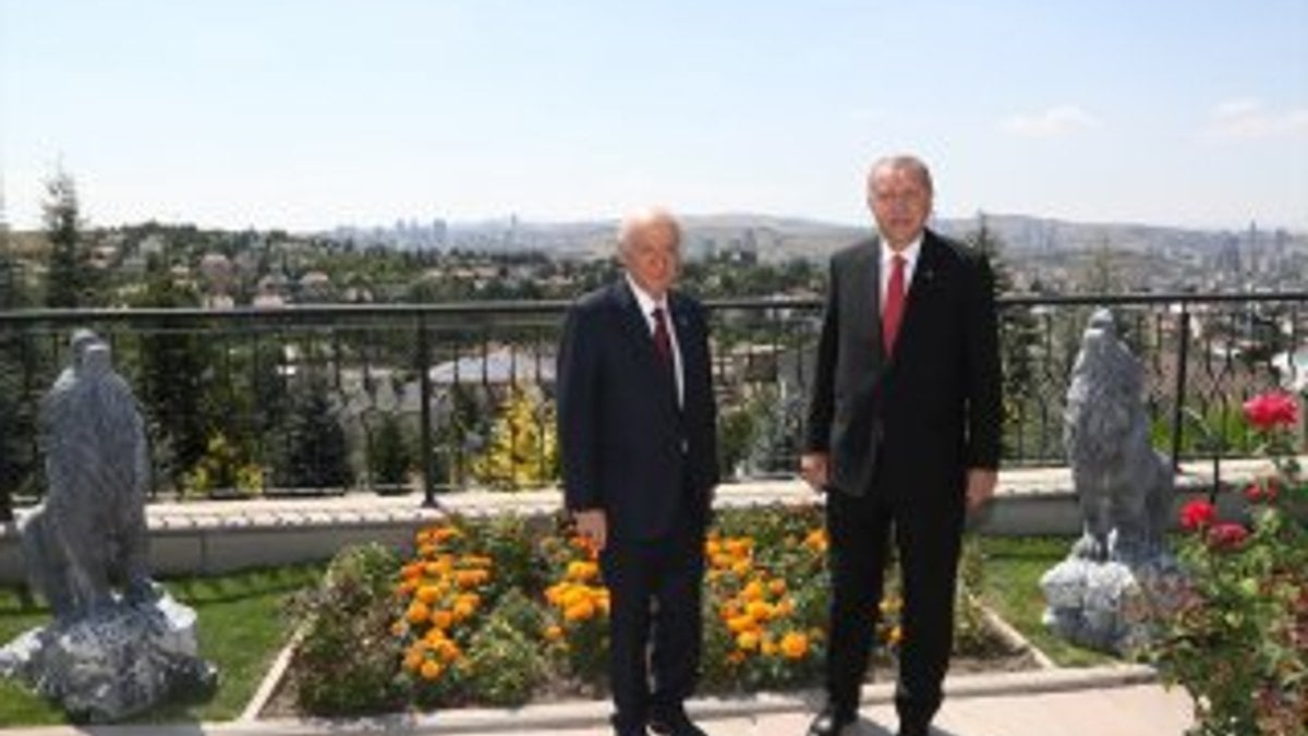 Cumhurbaşkanı, Devlet Bahçeli ile görüştü