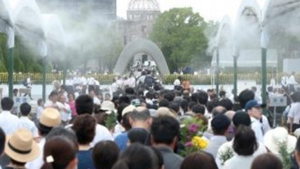 Hiroşima saldırısında ölen kurbanlar anıldı