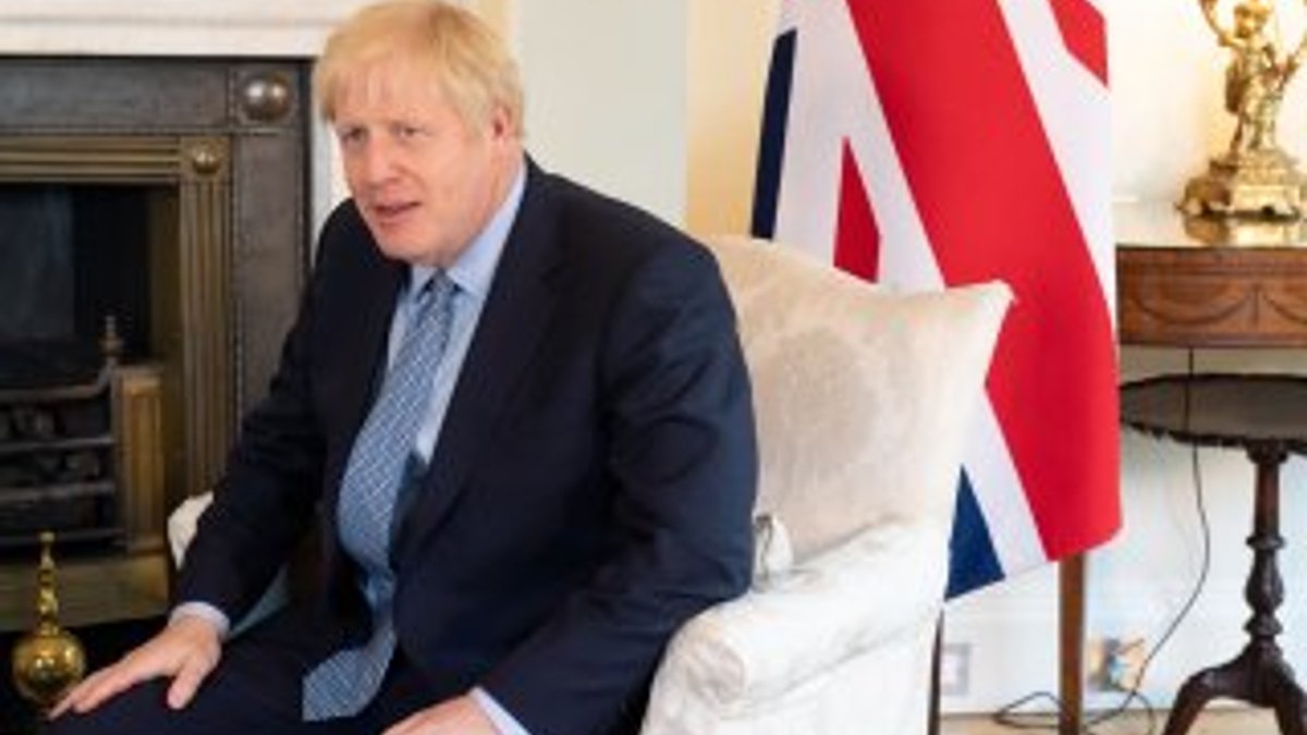 İngiltere'de Boris'in istifası isteniyor