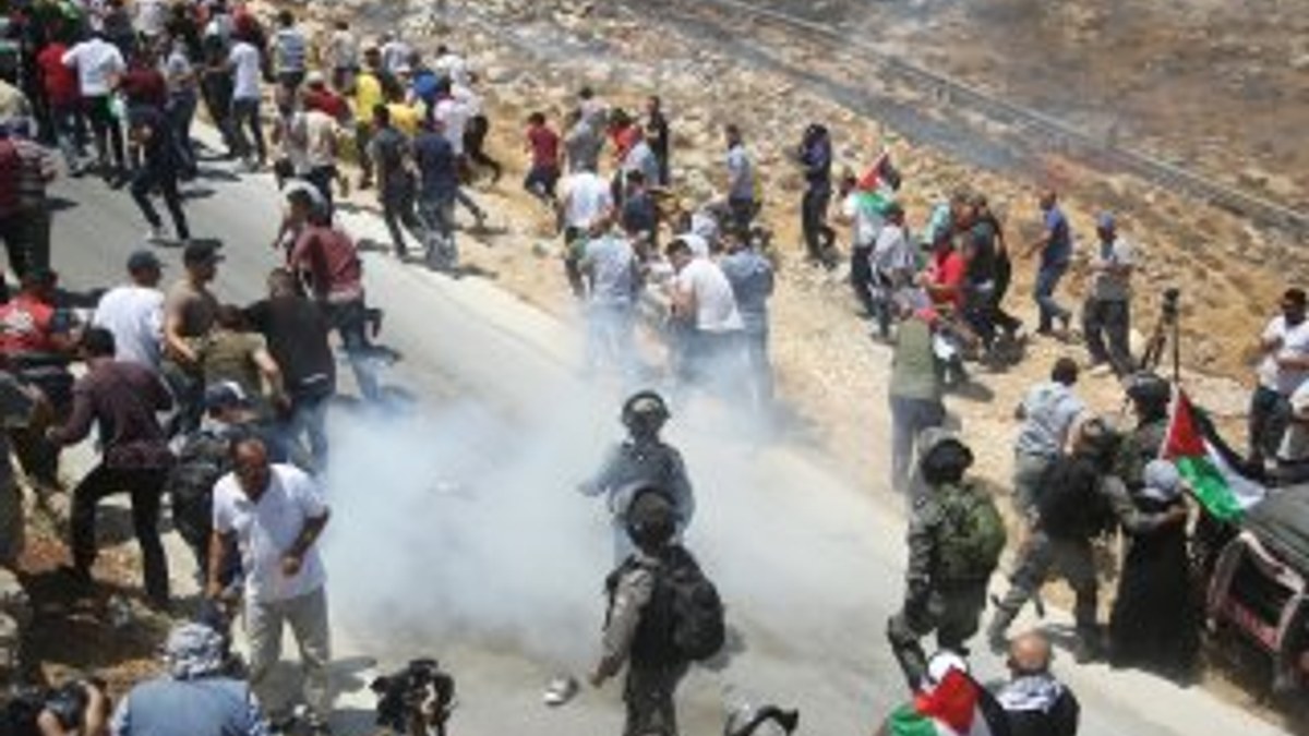 İsrail askerleri Doğu Kudüs'te 15 Filistinliyi yaraladı