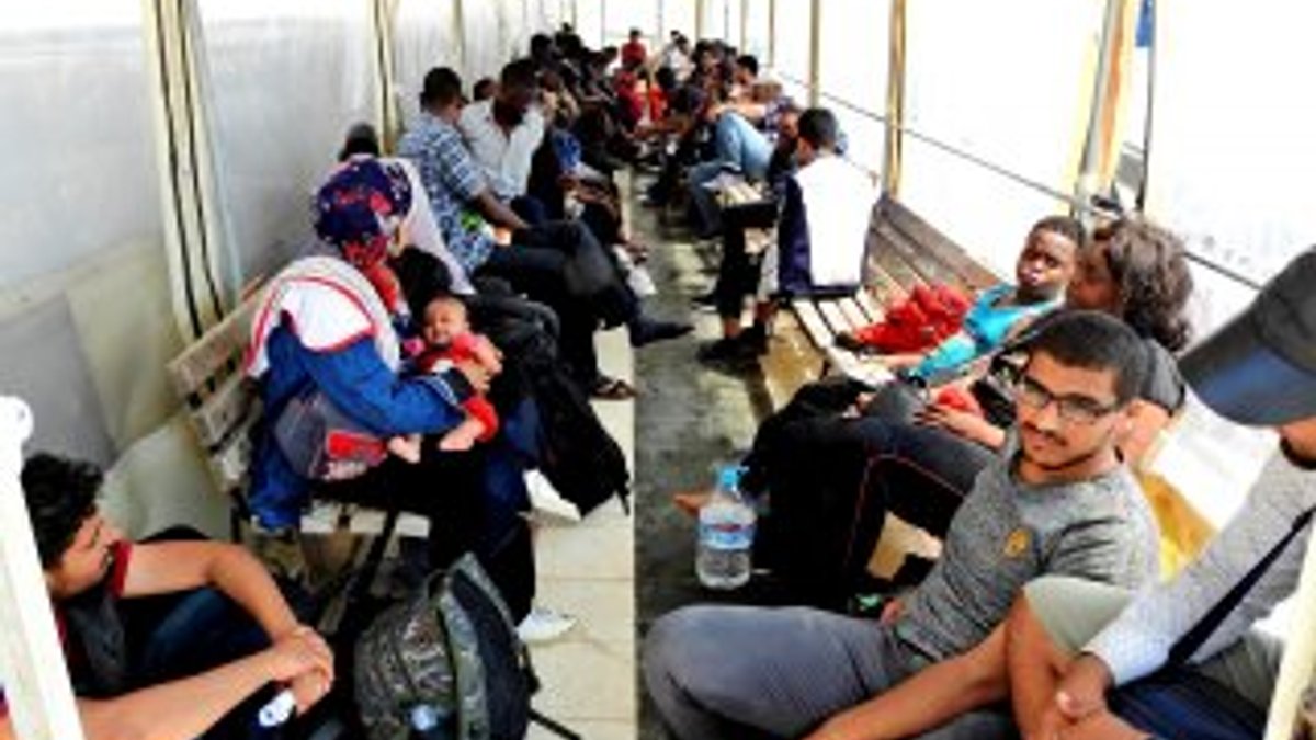 Çeşme'de 1 günde 93 göçmen yakalandı