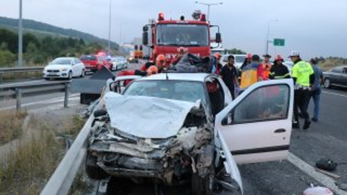 Bolu gişelerinde kaza: 13 yaralı