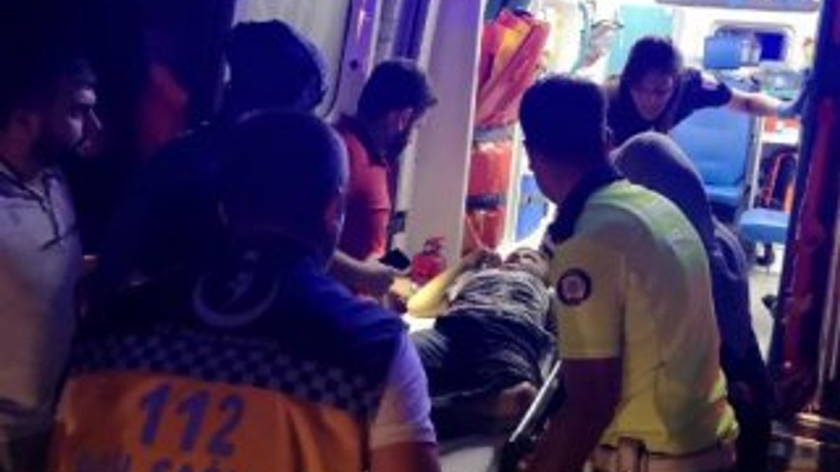 Bursa'da kazada yaralanan çocuklarını görünce kriz geçirdi