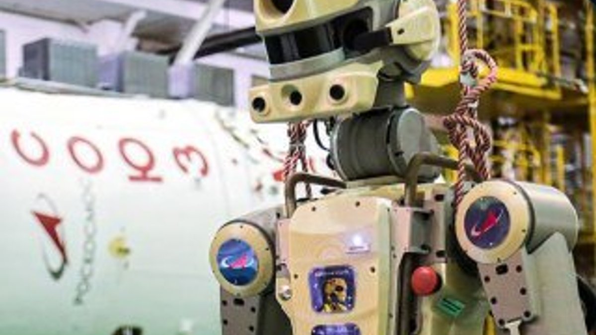 Rusya'nın uzaya gönderdiği robot, istasyona bağlanamadı