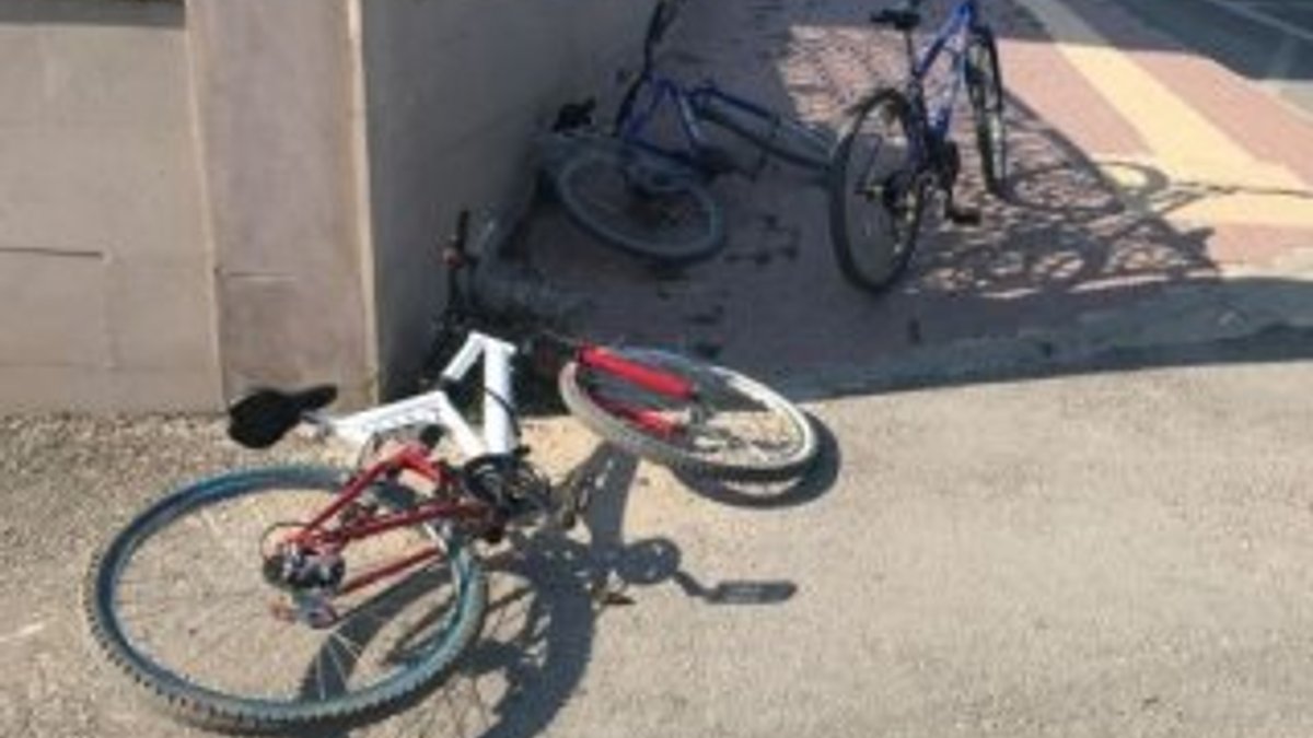 Bisiklet yayaya çarptı: 2 yaralı