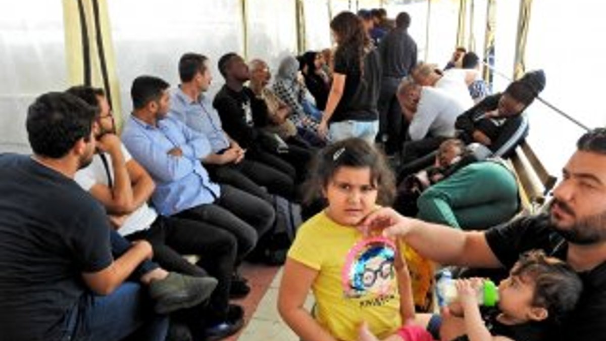 Çeşme’de 51 kaçak göçmen yakalandı
