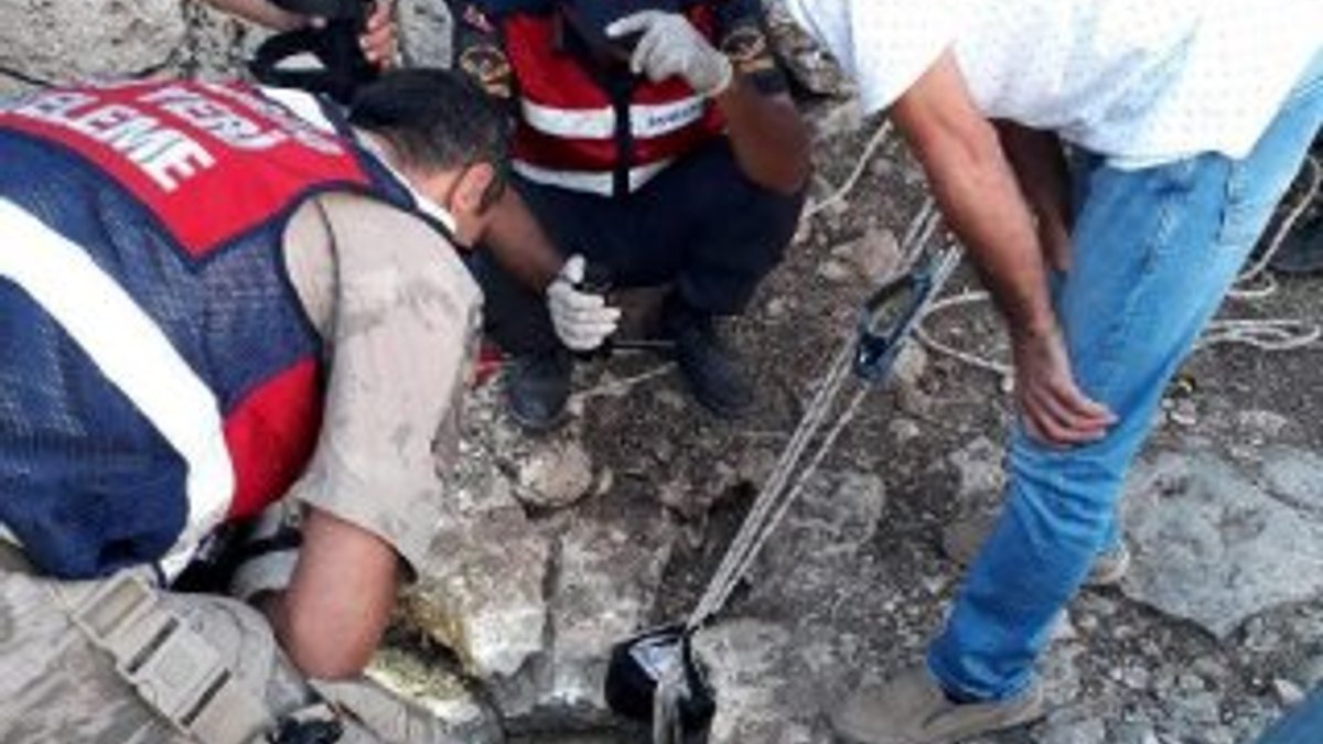 Mersin'de tamir için kuyuya inen işçi öldü