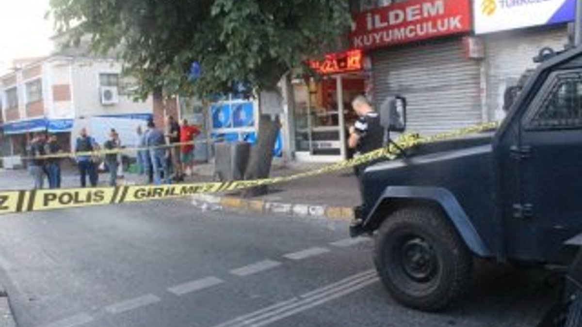 Beyoğlu'nda börekçide kurşun yağdı