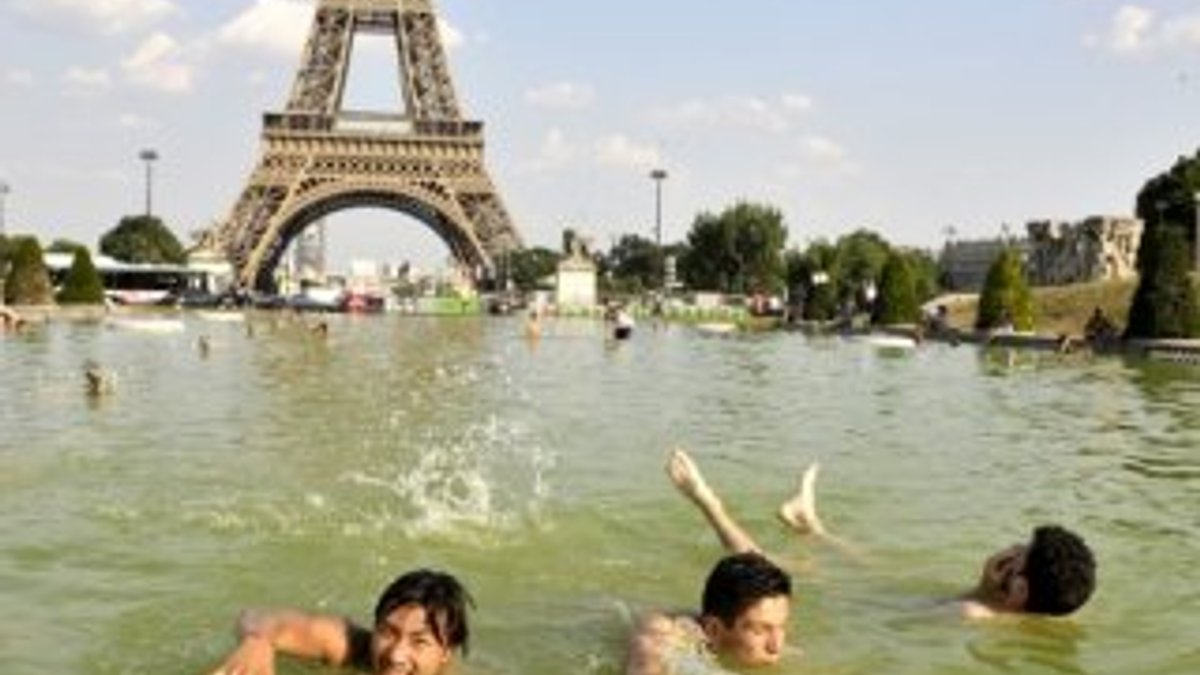 Fransa'da 1435 kişi sıcaktan öldü