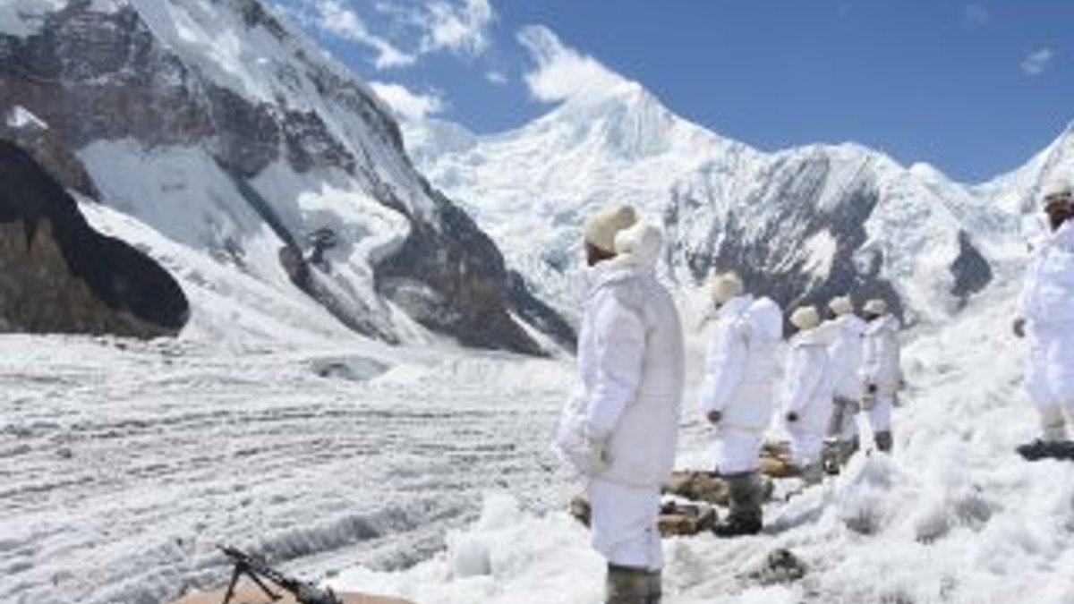 Dünyanın en yüksek savaş alanı: Siachen