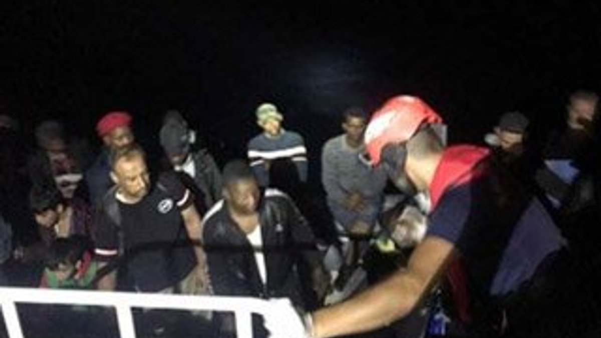 İzmir’de 92 kaçak göçmen yakalandı