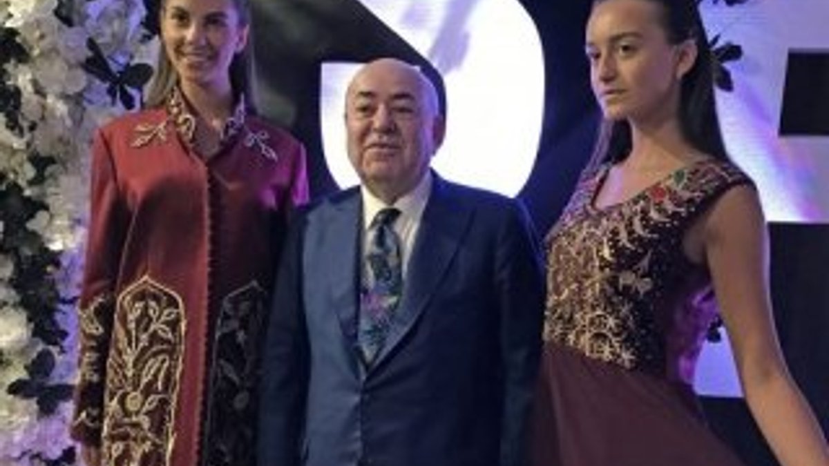 Türk modacı Özceyhan'dan Bulgaristan'da defile