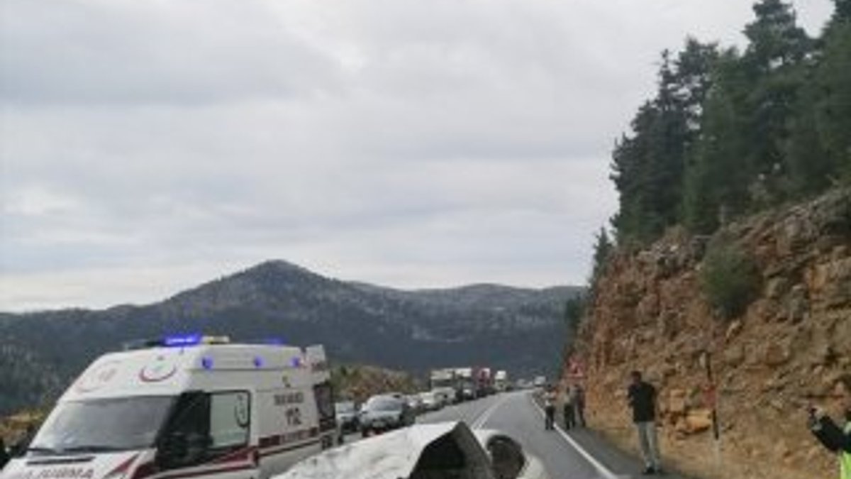 Antalya'da trafik kazası: 4 ölü