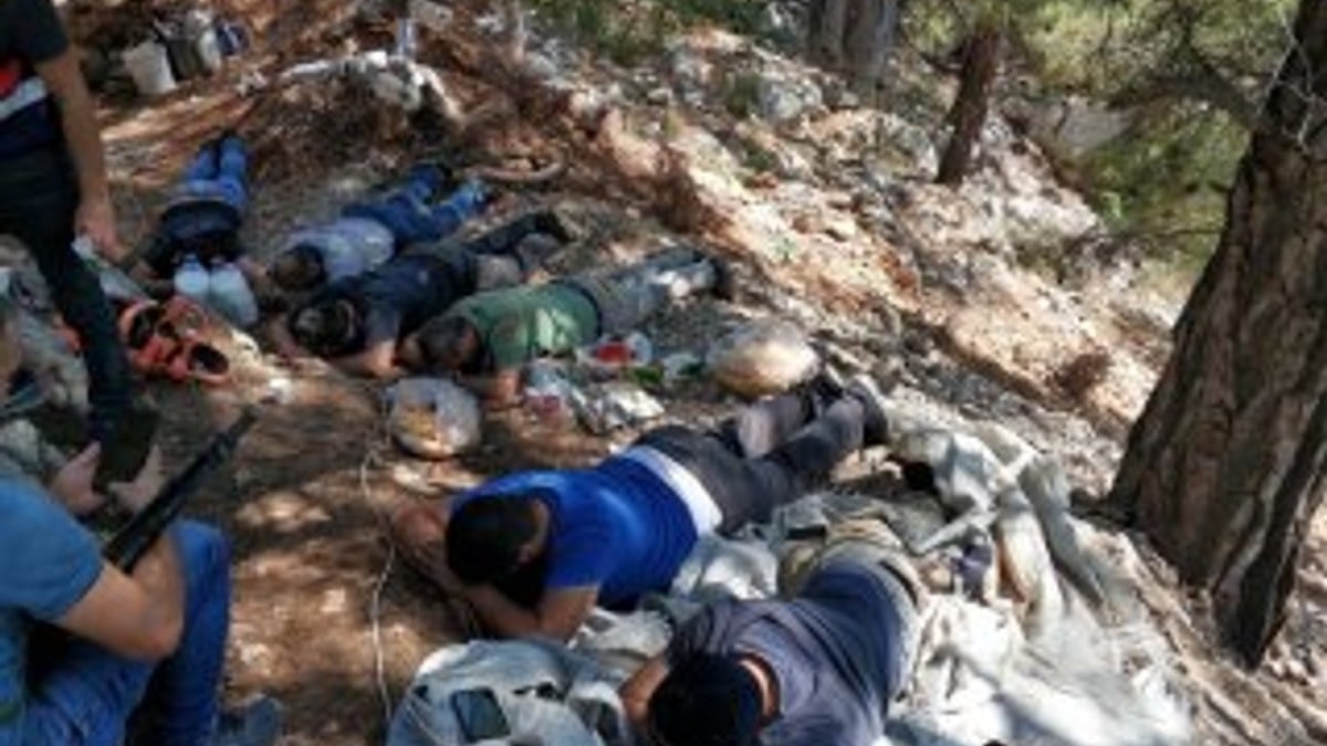 Antalya'da kaçak kazıya suçüstü: 7 gözaltı