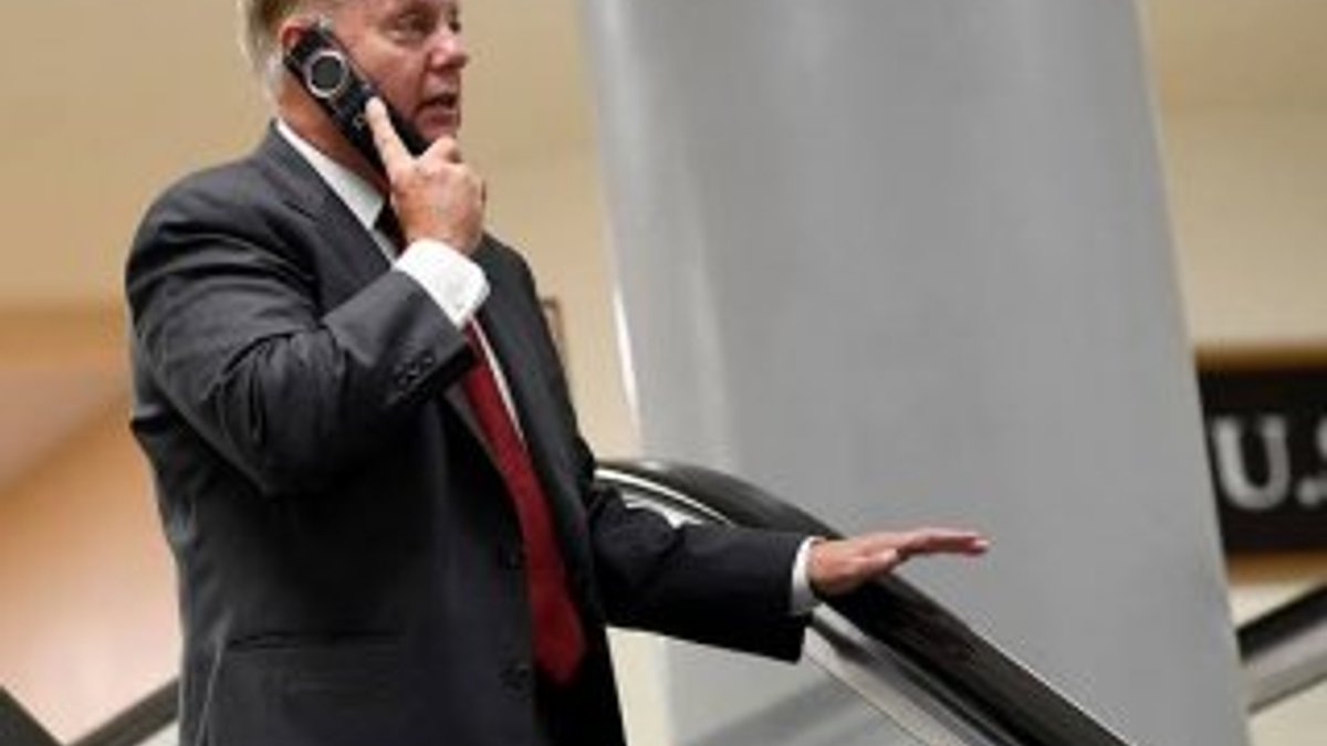ABD Senatörü Rus telefon şakacıları tarafından kandırıldı