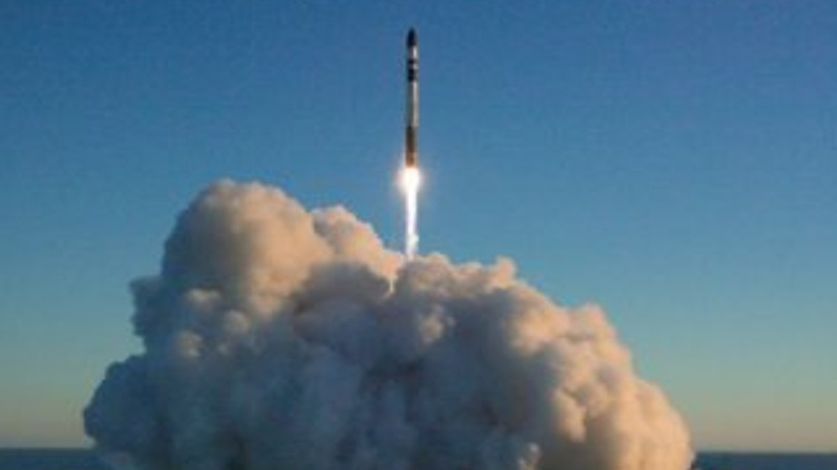 Rocket Lab, Ay'a giden insanlara uydu desteği sağlayacak