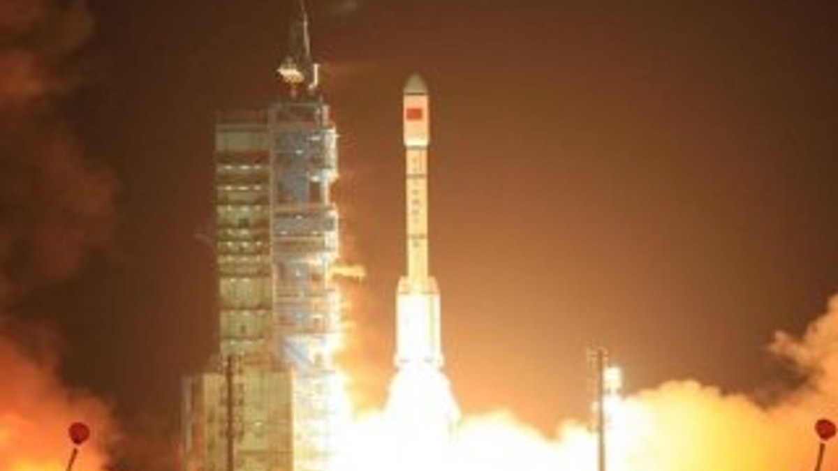Çin, yer gözlem uydusunu uzaya gönderdi